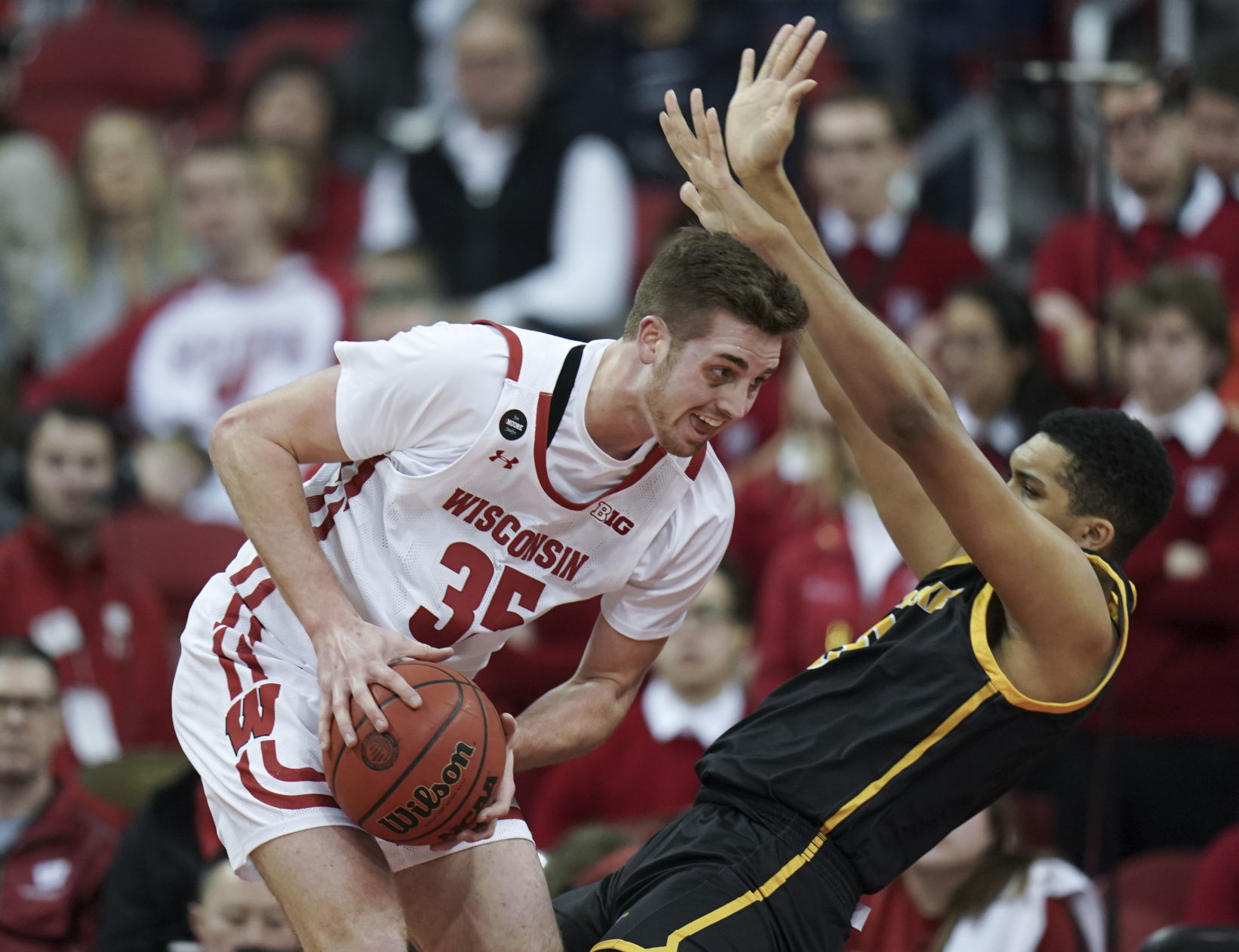 Badgers 83, Panthers 64